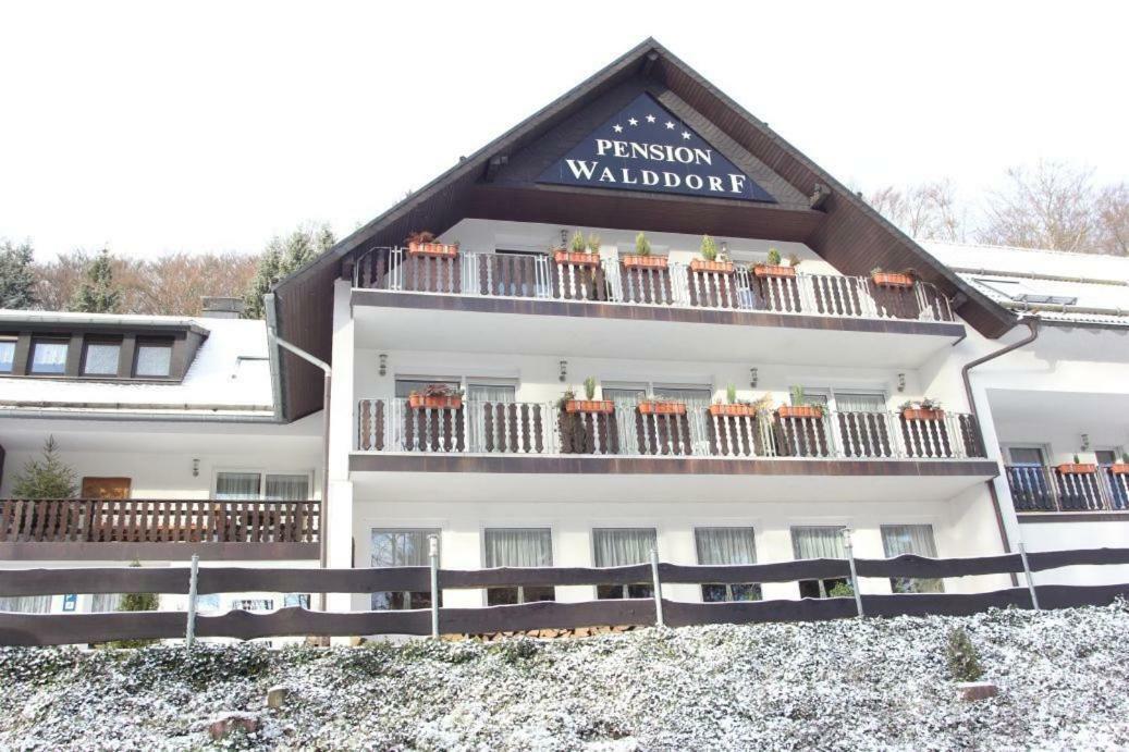 Pension Walddorf Winterberg Bagian luar foto